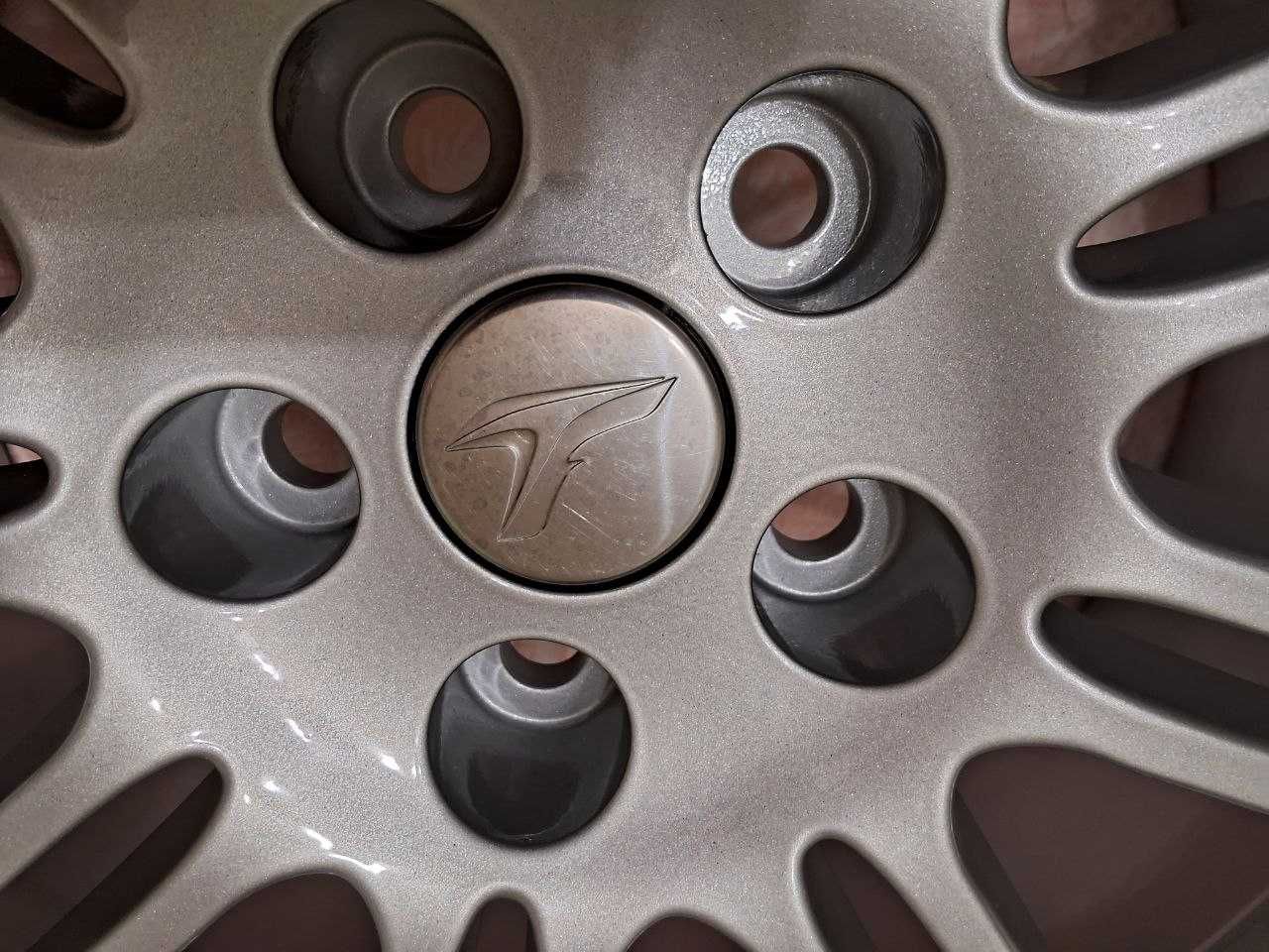 оригинальные Toyota Motorsport  диски 4 шт 18 диаметр цена за 1 шт