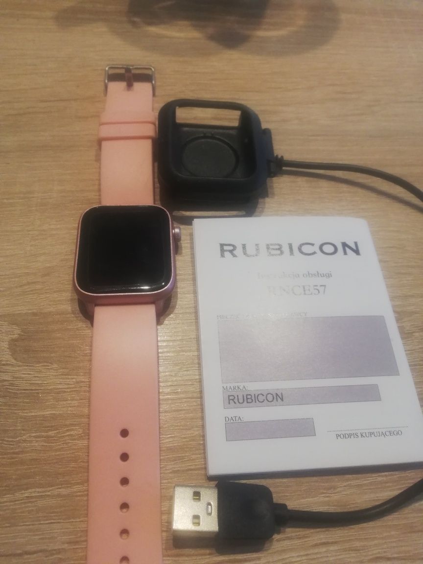 Smartwatch damski Rubicon RNCE57