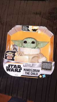 Figura colecionavel HASBRO Baby Yoda The Child Animatronic