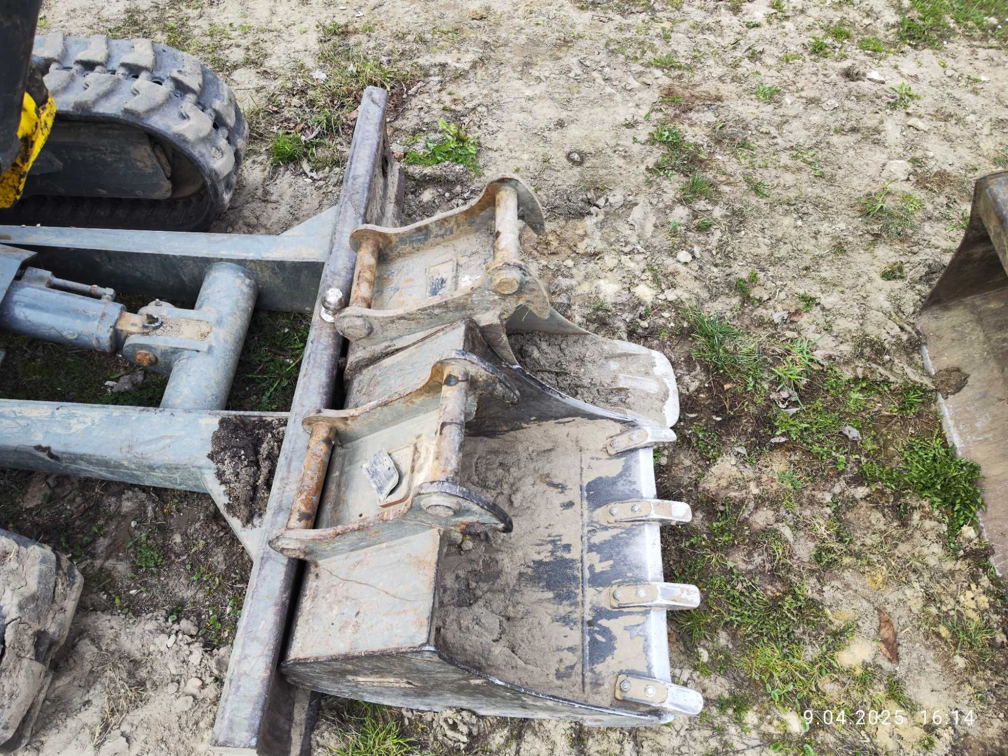 Cesja leasingu, przejęcie minikoparki wacker ez26vds