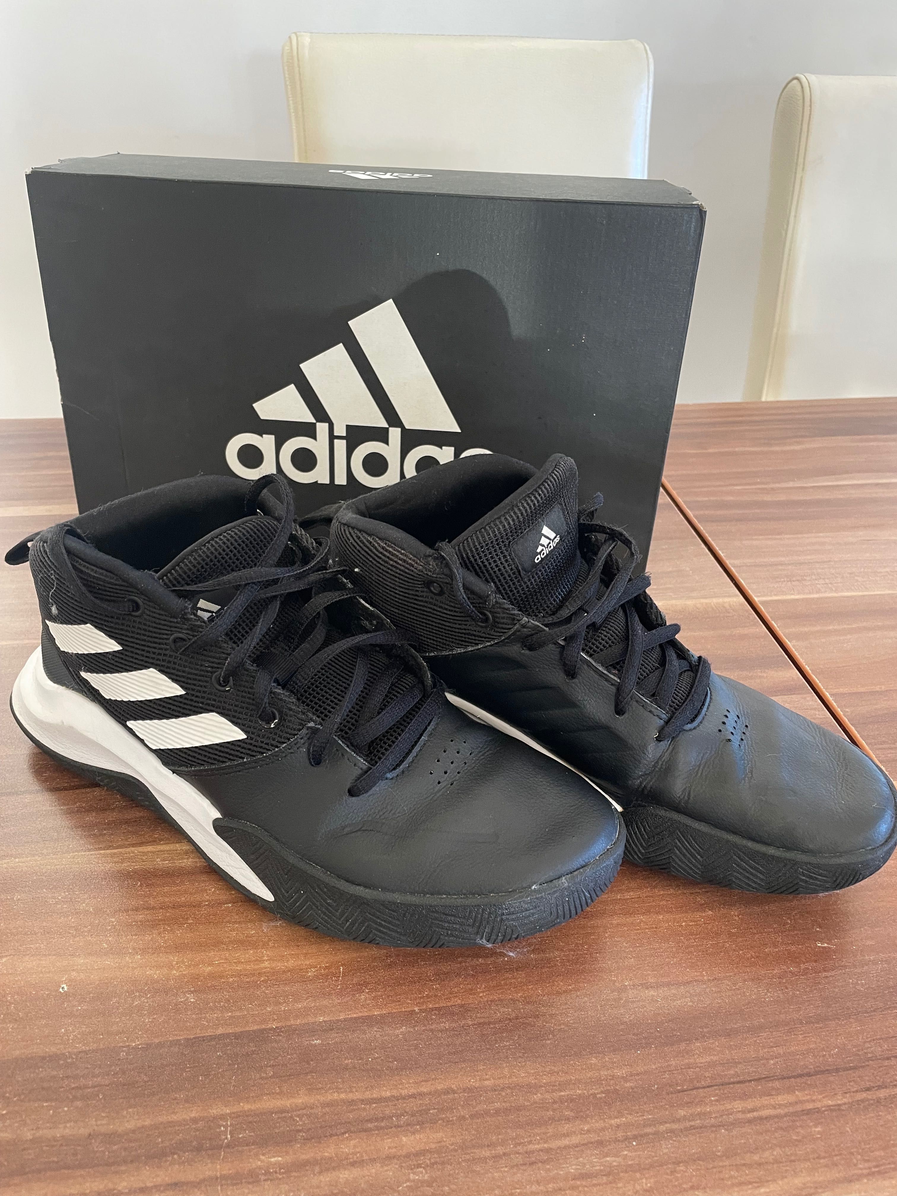 ADIDAS
Ownthegame K WIDE 37 1/3