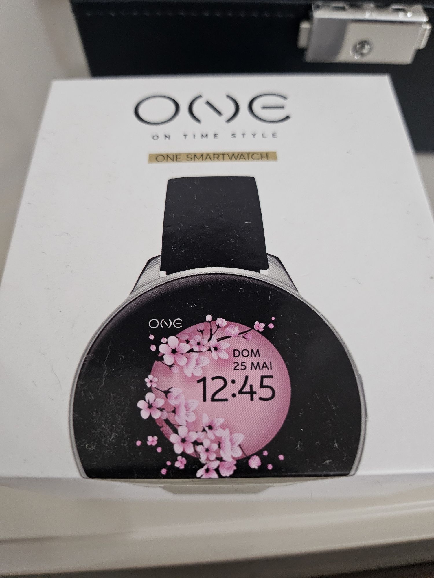 Vendo smartwatch ONE