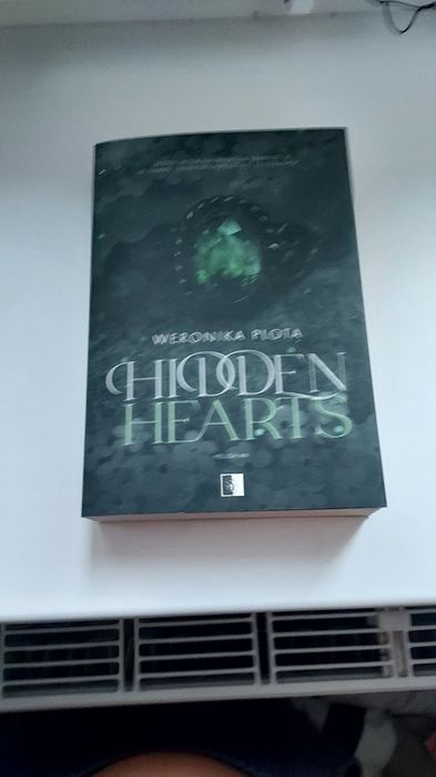 4 książki z serii helish