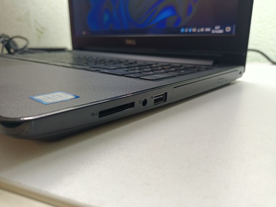 Новый АКБ - Dell 3567 Inspiron 15/ Intel core i3 / 16GB / SSD 128GB US