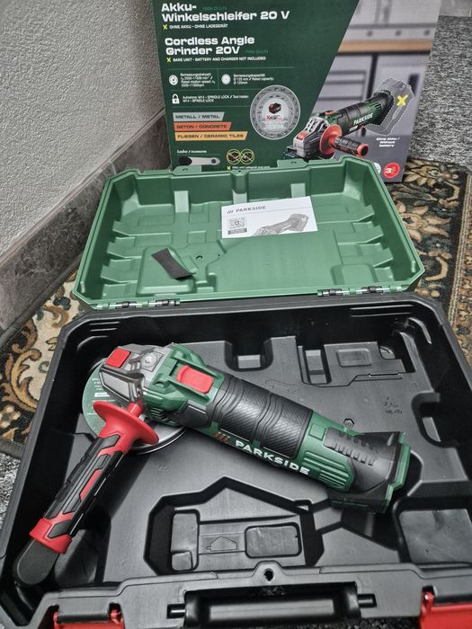 Szlifierka kątowa akumulatorowa parkside z ładowarką i baterią, nowa,