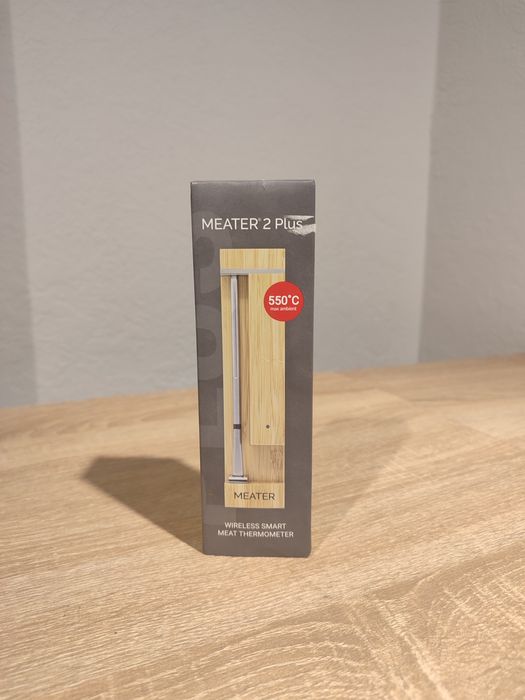 Бездротовий смарт-термометр для м'яса MEATER 2 Plus.