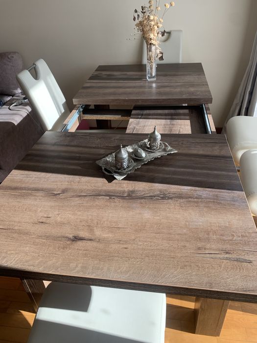 Mesa jantar extensível (6-8 pessoas) como nova