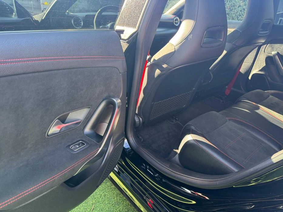 Mercedes-Benz CLA 45 AMG S 4Matic+ Shooting Brake Speedshift 8G-D