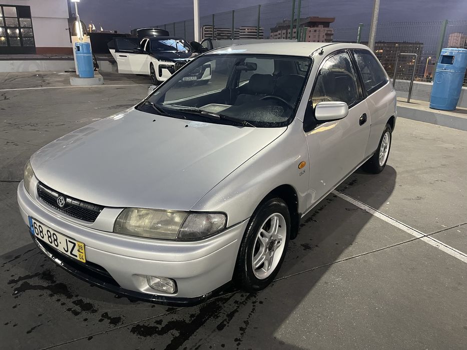 Mazda 323 1.3 gasolina