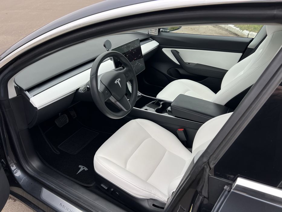 Tesla Model 3 Longe Range Dual Motor