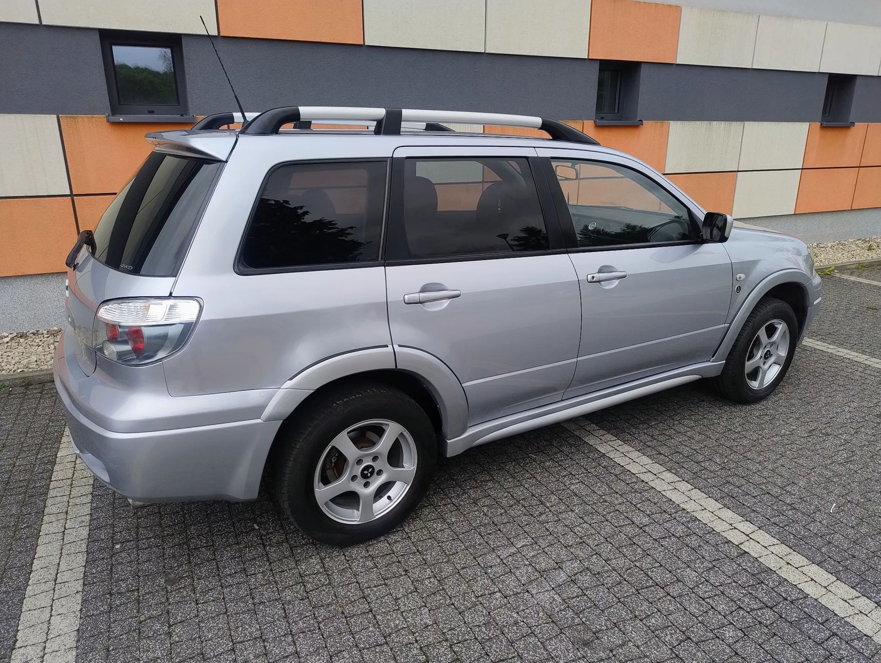 Mitsubishi Outlander 2.4 BENZYNA (160KM) Opłacony 4X4 AWD Stan Idealny AUTOMAT Oryginał Km