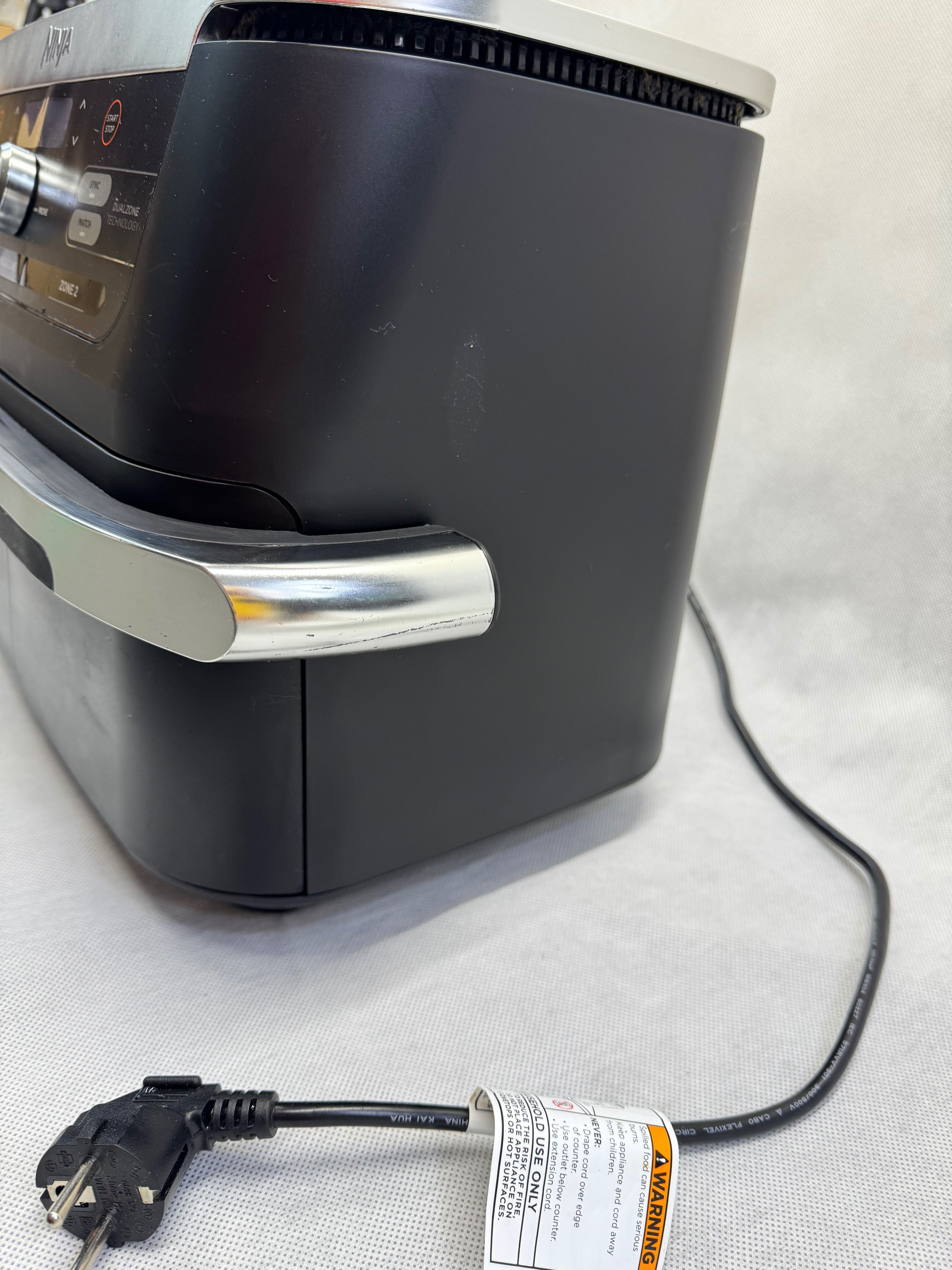 Frytkownica beztłuszczowa Ninja 2470W 10,4L do Smażenia Grillowania