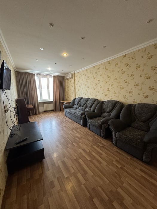 Сдам 2 комн.кв.центр ул.Гончаренко 14