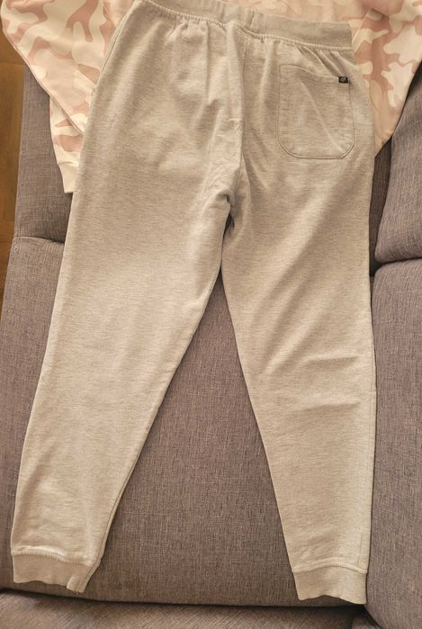 Bluza, spodnie dresowe 4f - 158