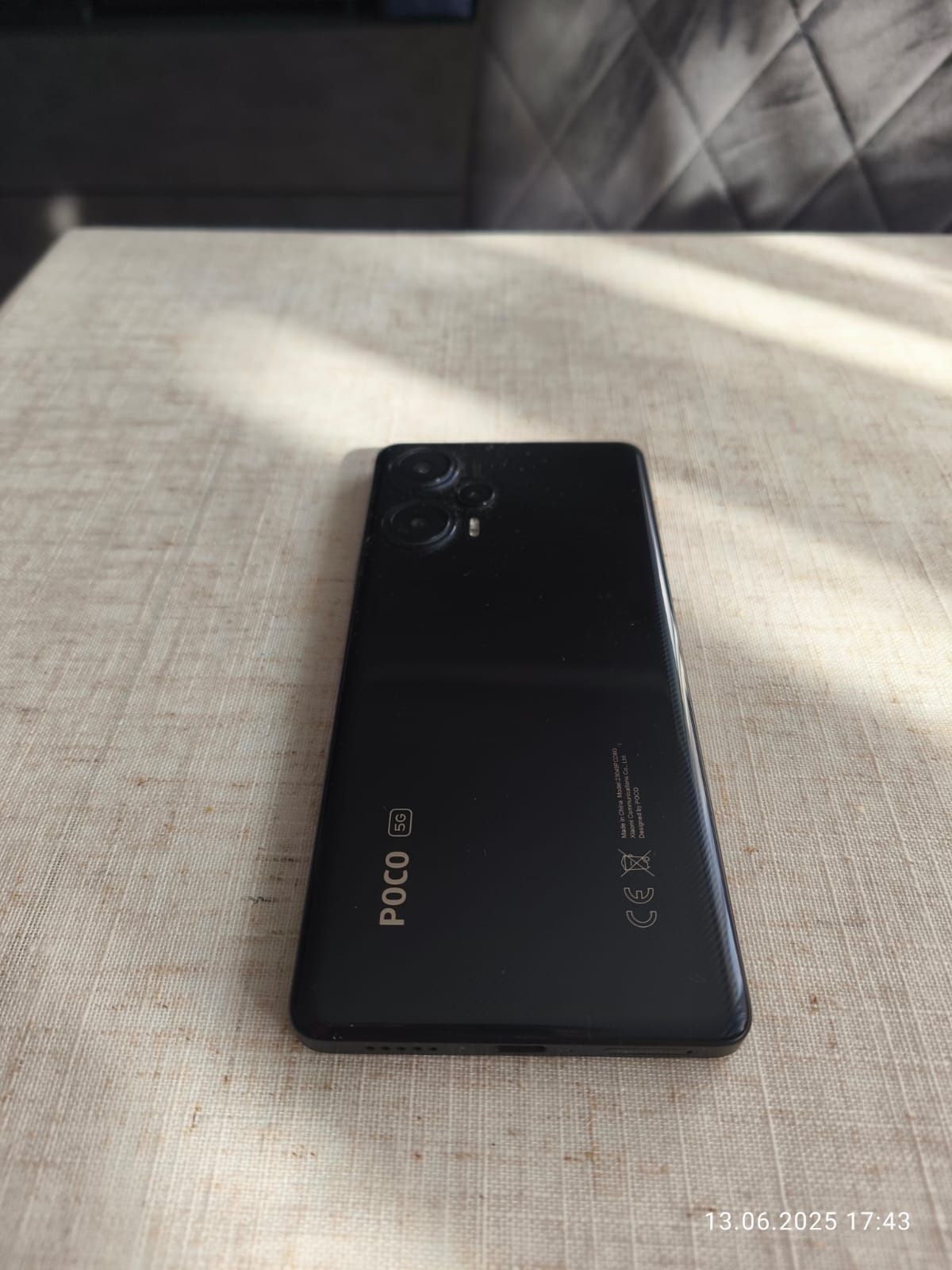 Poco F5 12/256 super stan!