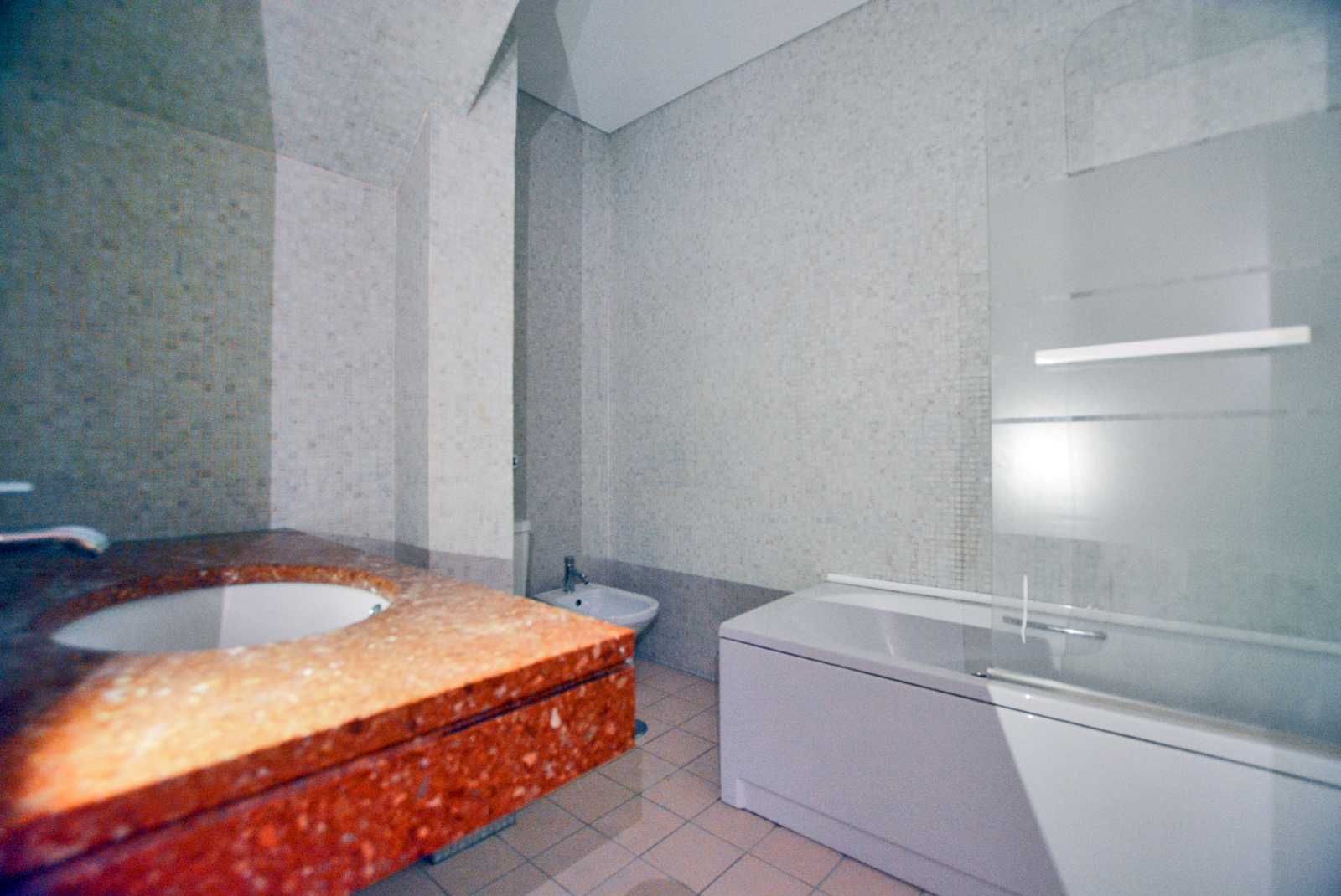 Quarto com varanda - centro de Lisboa