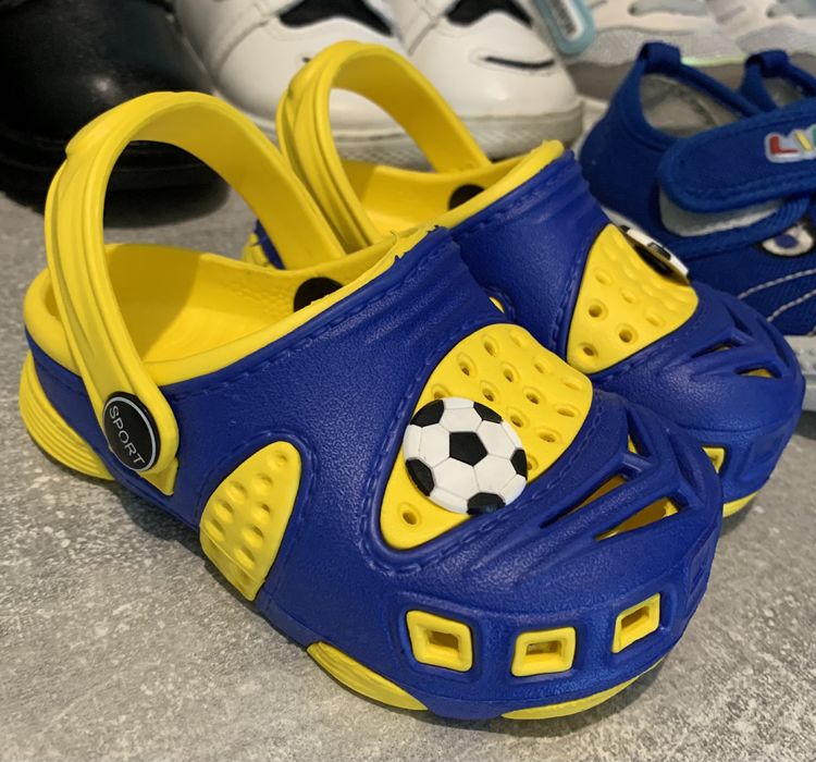 Детская обувь