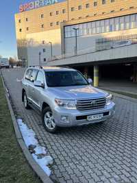 Toyota Land Cruiser 2012