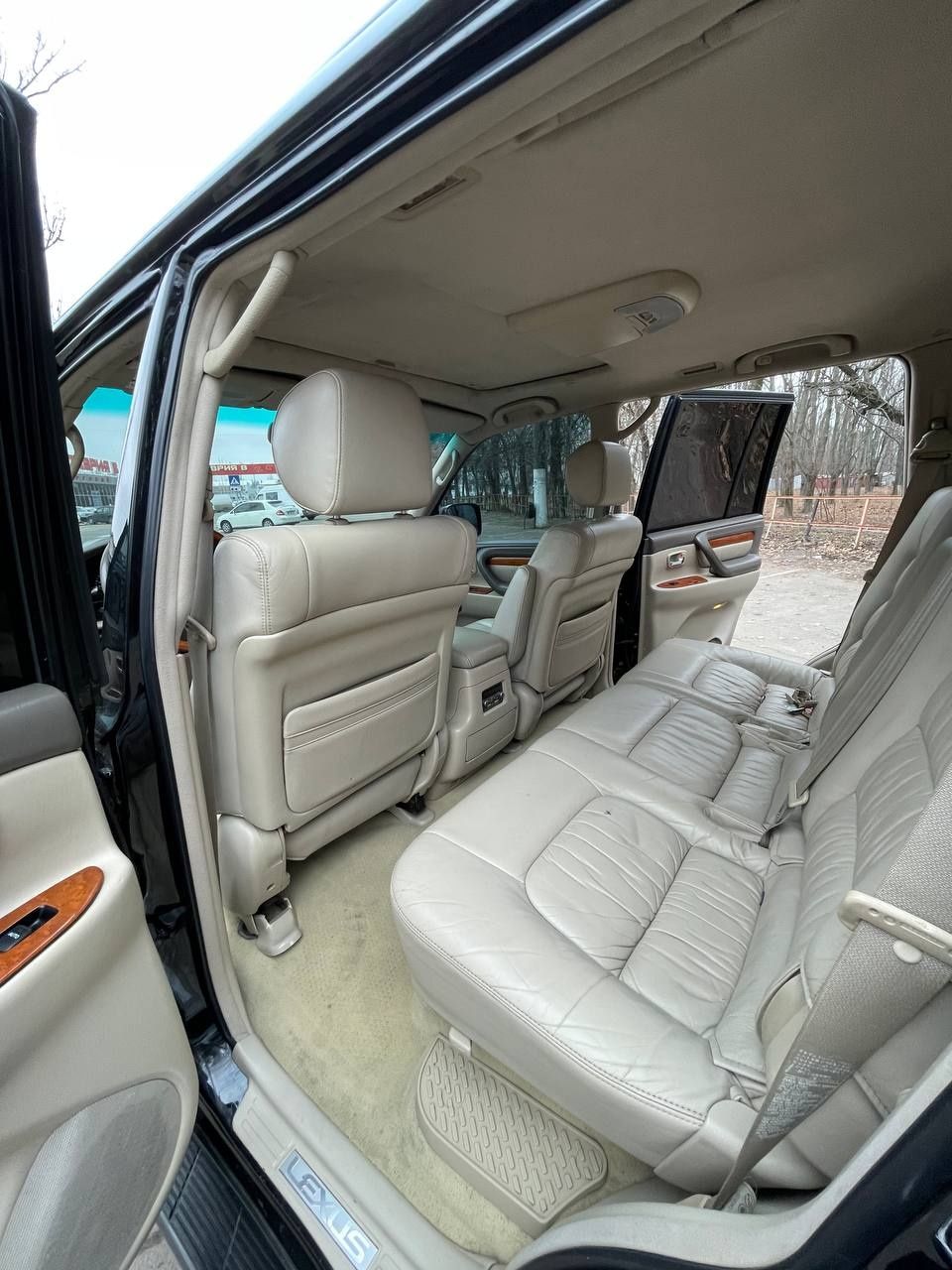 Lexus LX 470 Рестайлинг 2004год