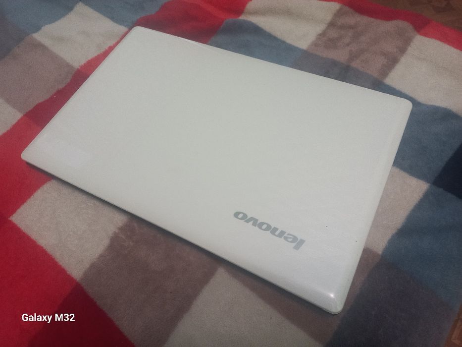 Lenovo z580 в хорошому стані.