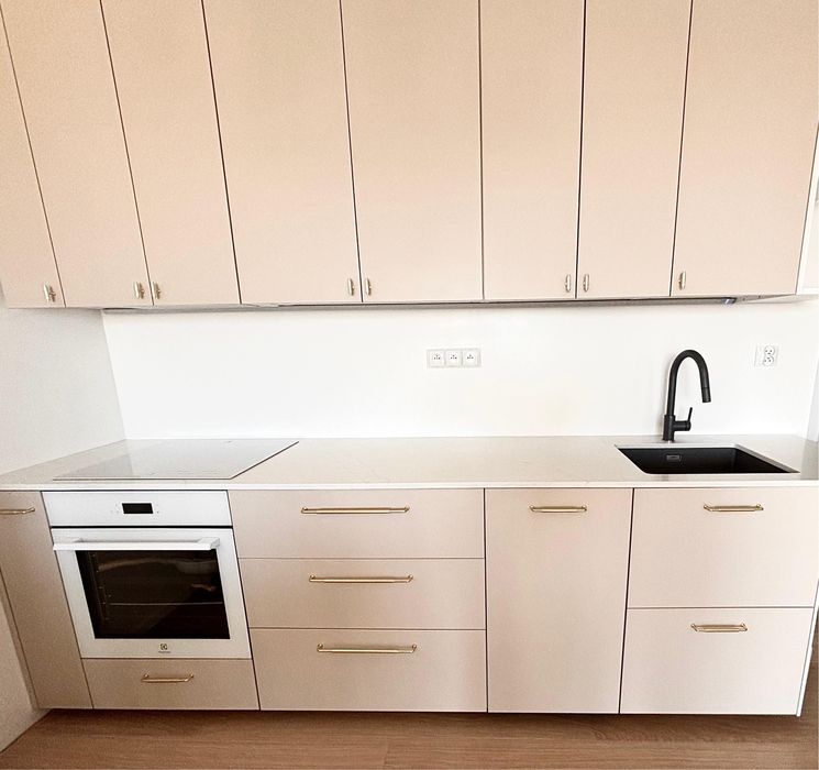 Montaz kuchni  IKEA  z frontami na wymiar