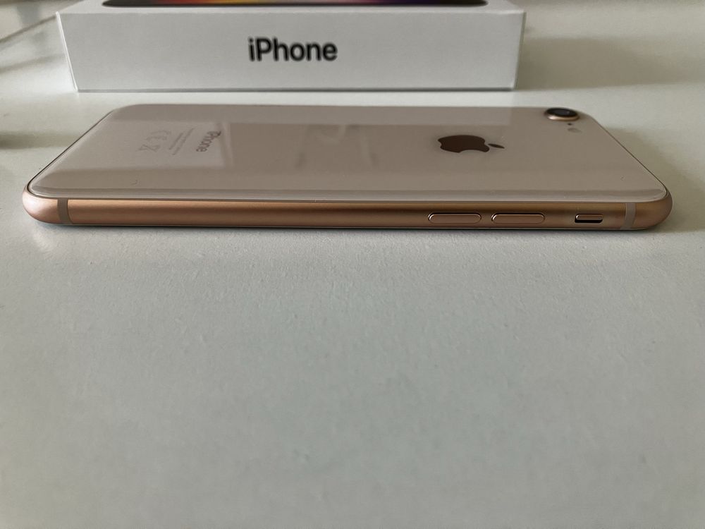 IPhone 8 sprzedam
