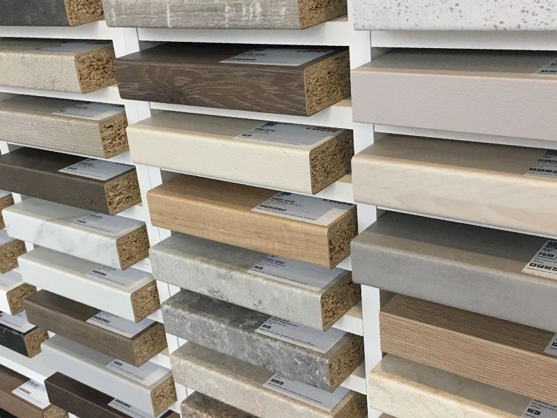 Parapety wewnętrzne laminowanie tanio na wymiar