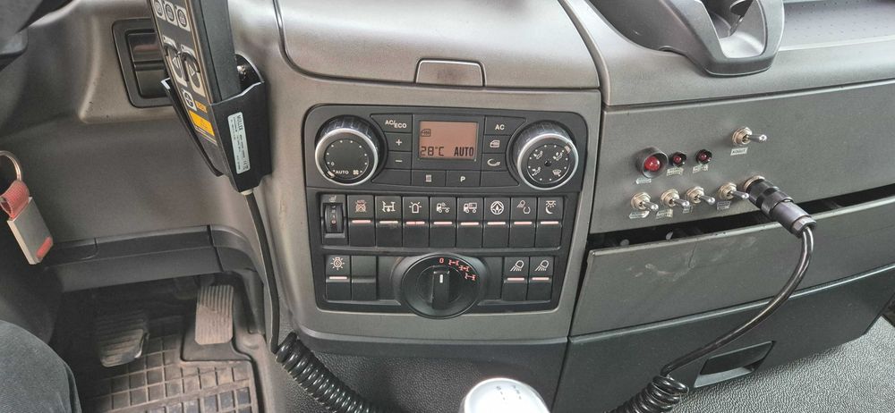 Man tgs 26-480 hydrodrive do drewna drzewa lasu dluzycy