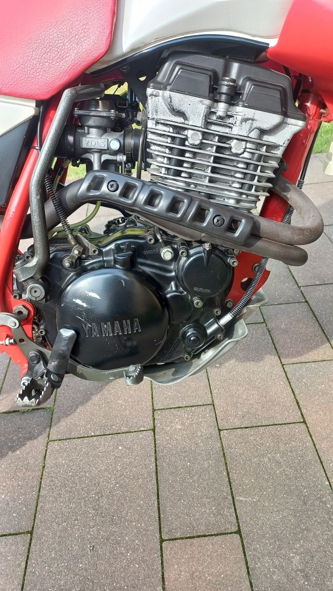 Yamaha XT 350 vintage enduro