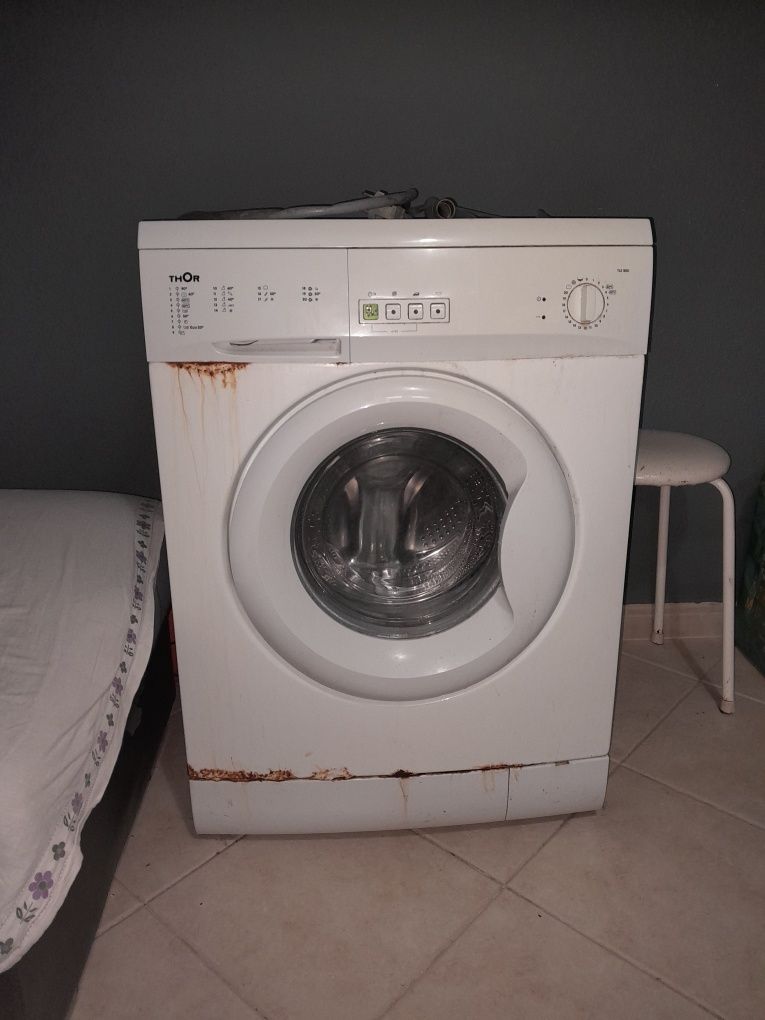 Máquina Lavar Loiça