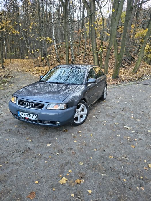 Audi A3 1,9 tdi rok produkcji 2001