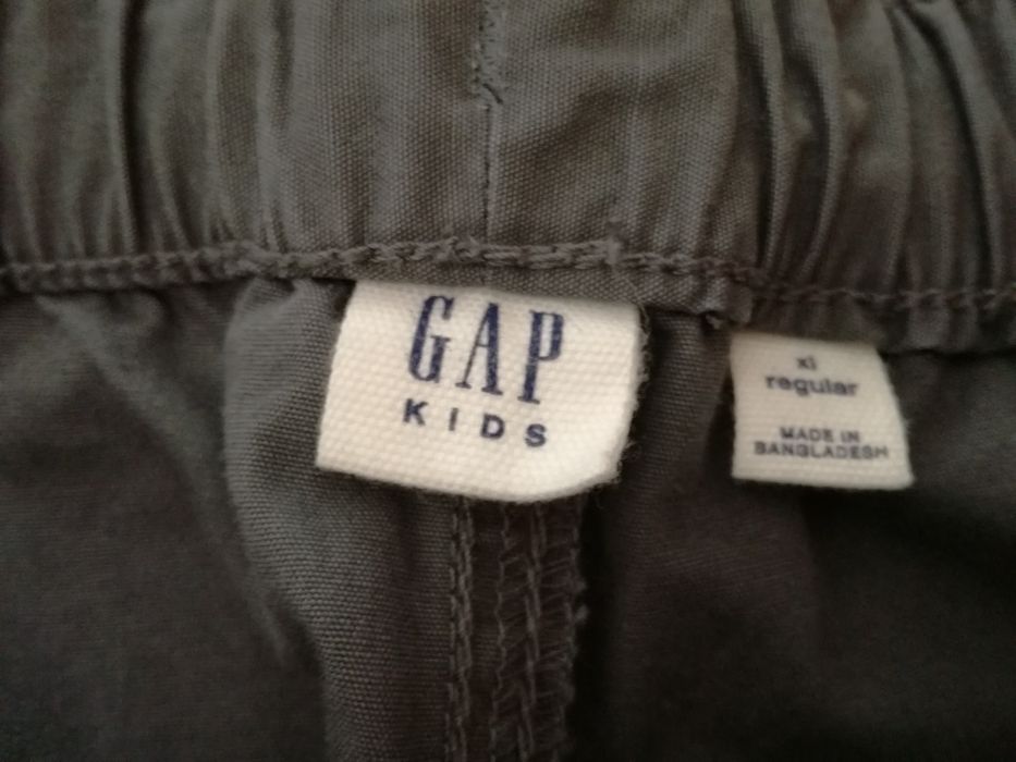 Spodnie młodzieżowe GAP