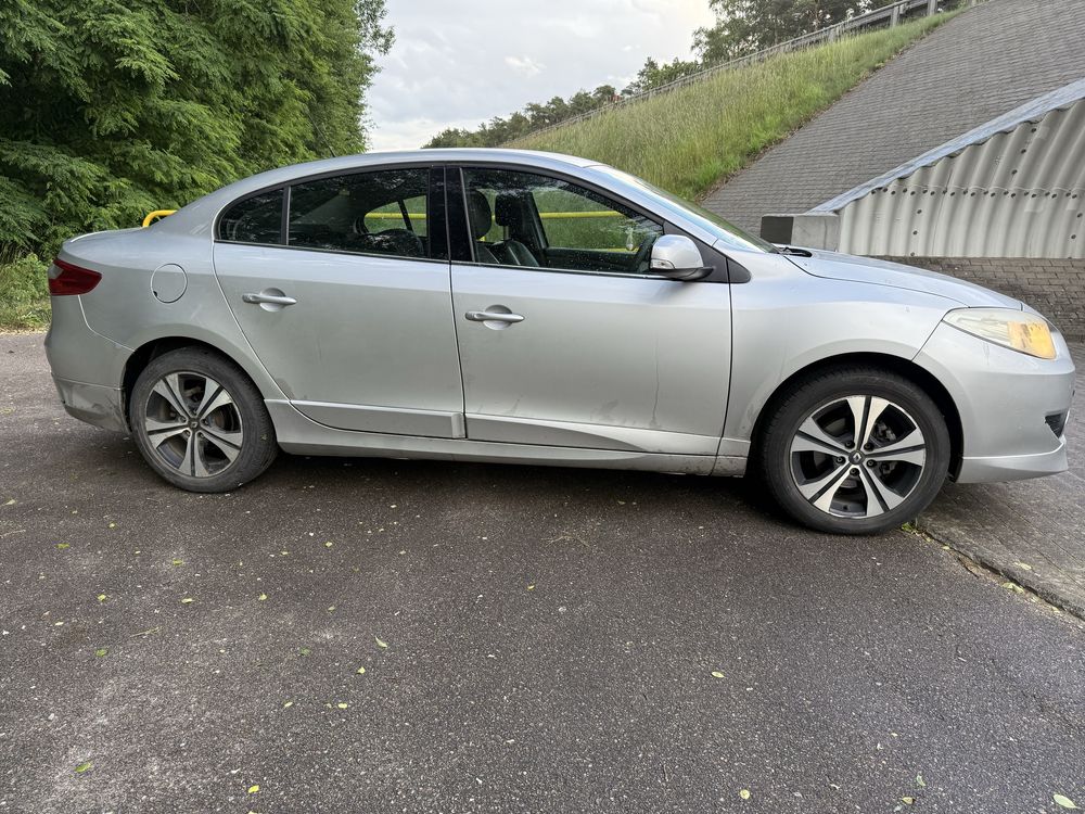 Renault Flurnfe sport way