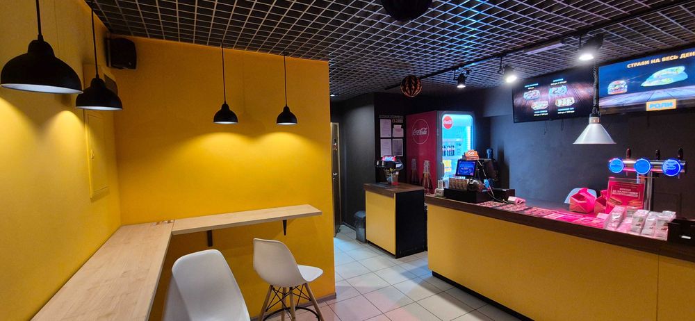 Без% Метро Політехнічний Інститут ТРЦ Smart Plaza Polуtech фасад 110м