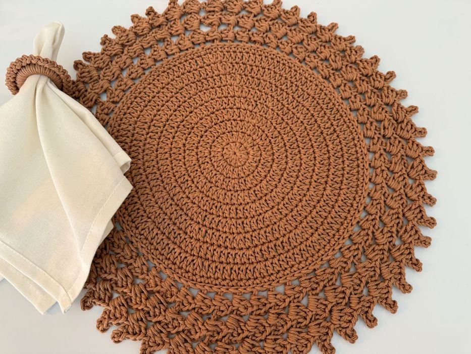 Individuais de Croché Artesanais com Argolas para Guardanapo