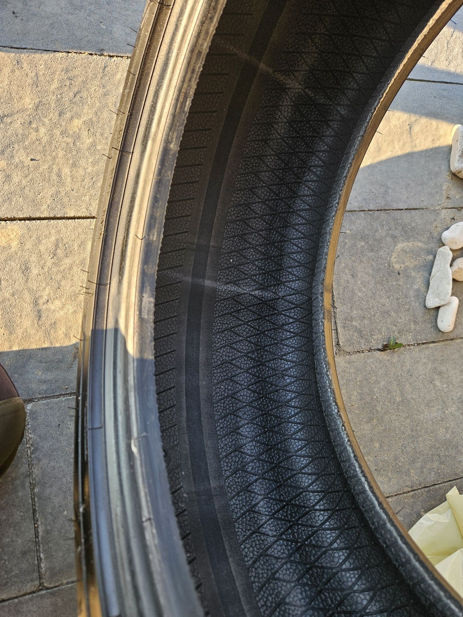 Opony letnie  goodyear eficient grip performance 2 215/50R18 jak nowe