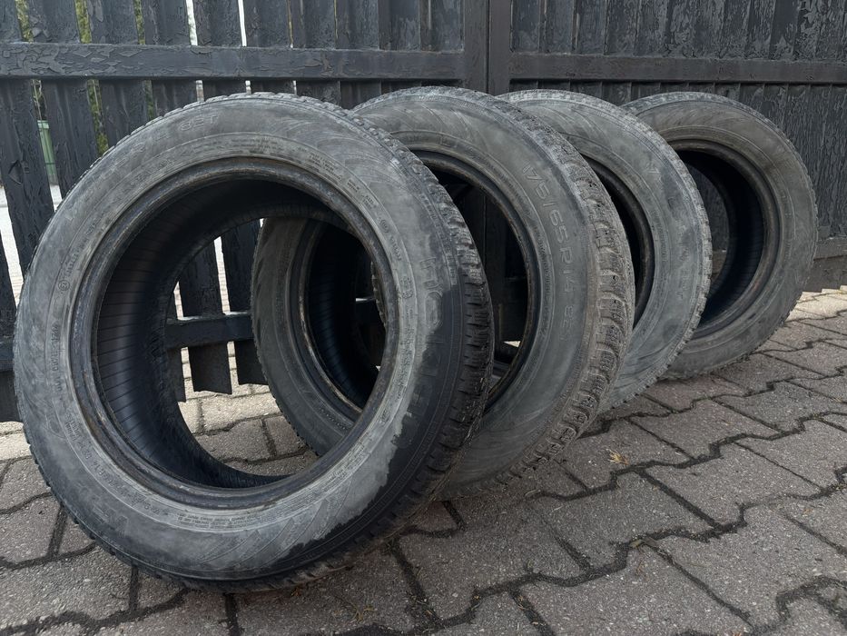 175/65/14 82T Opony zima R14 (4 sztuki)