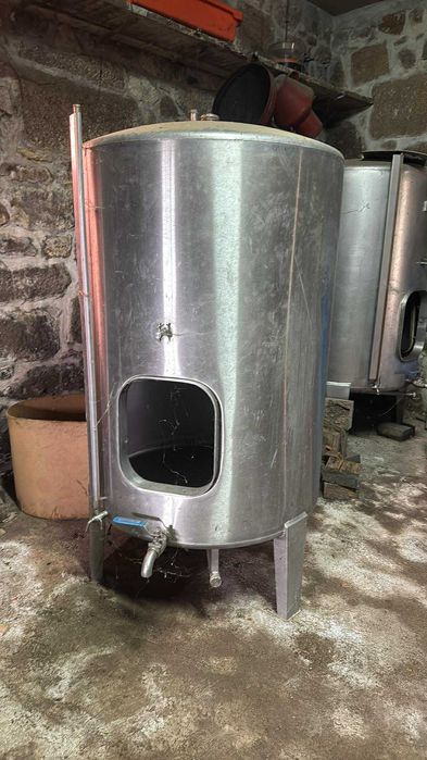 Cuba de vinho 1000l