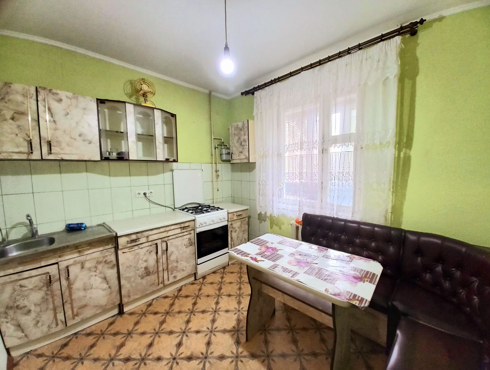 Продам 1 комн.квартиру на 5 ЗАРЕЧНОМ. 2 ЭТАЖ.
