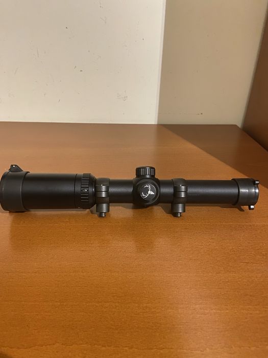 Mira telescopica de caça (batida)