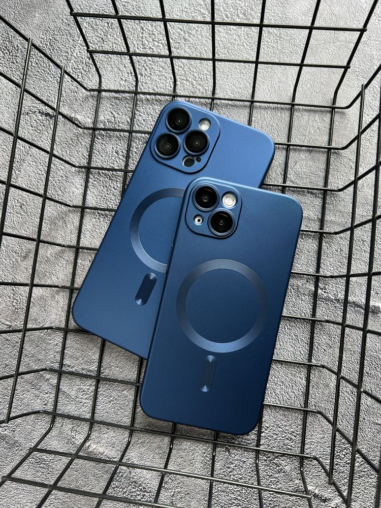 Чохол Matte Silicone with MagSafe с iPhone