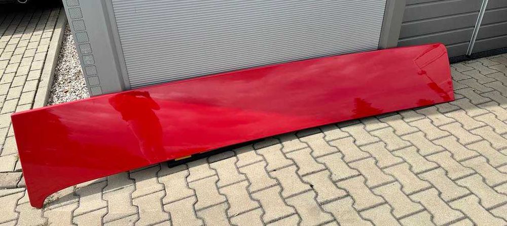 Spoiler zakabinowy lewy Mercedes Actros MP2 MP3 czerwony nowy
