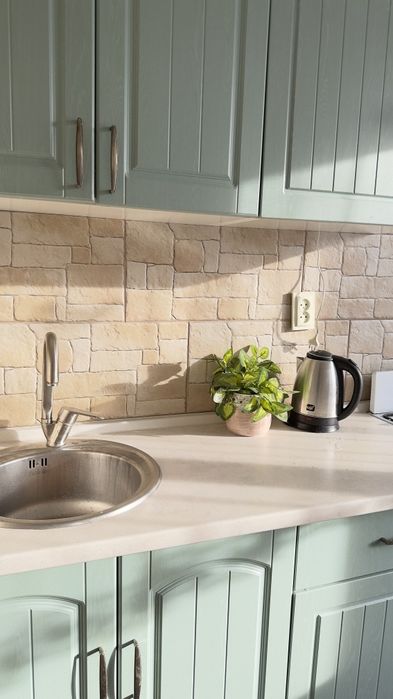 Подобово троєщина двокімнатна, центр