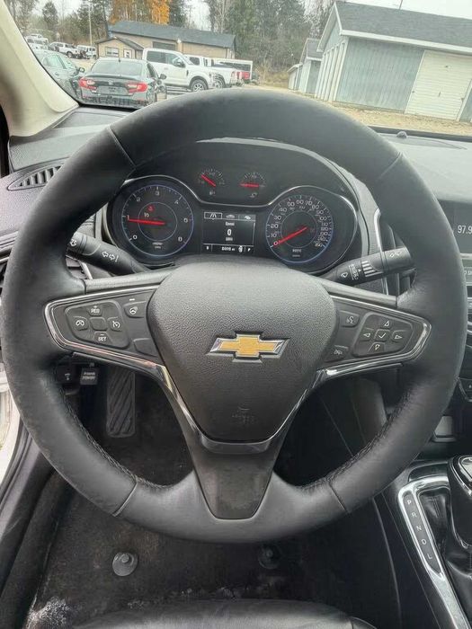 Chevrolet Cruze Premier      2018