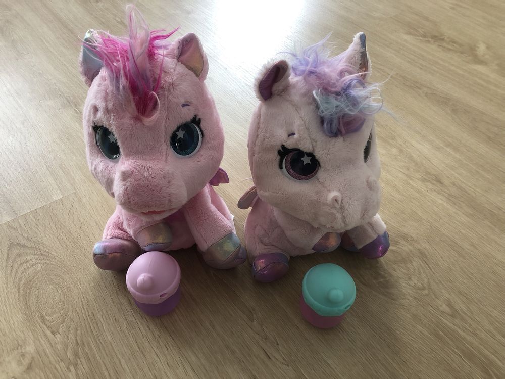 2 Peluches – Unicórnio Bebé ( IMC TOYS Club Petz )