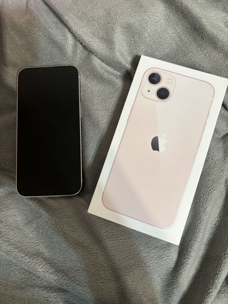 iPhone 13 128 gb różowy