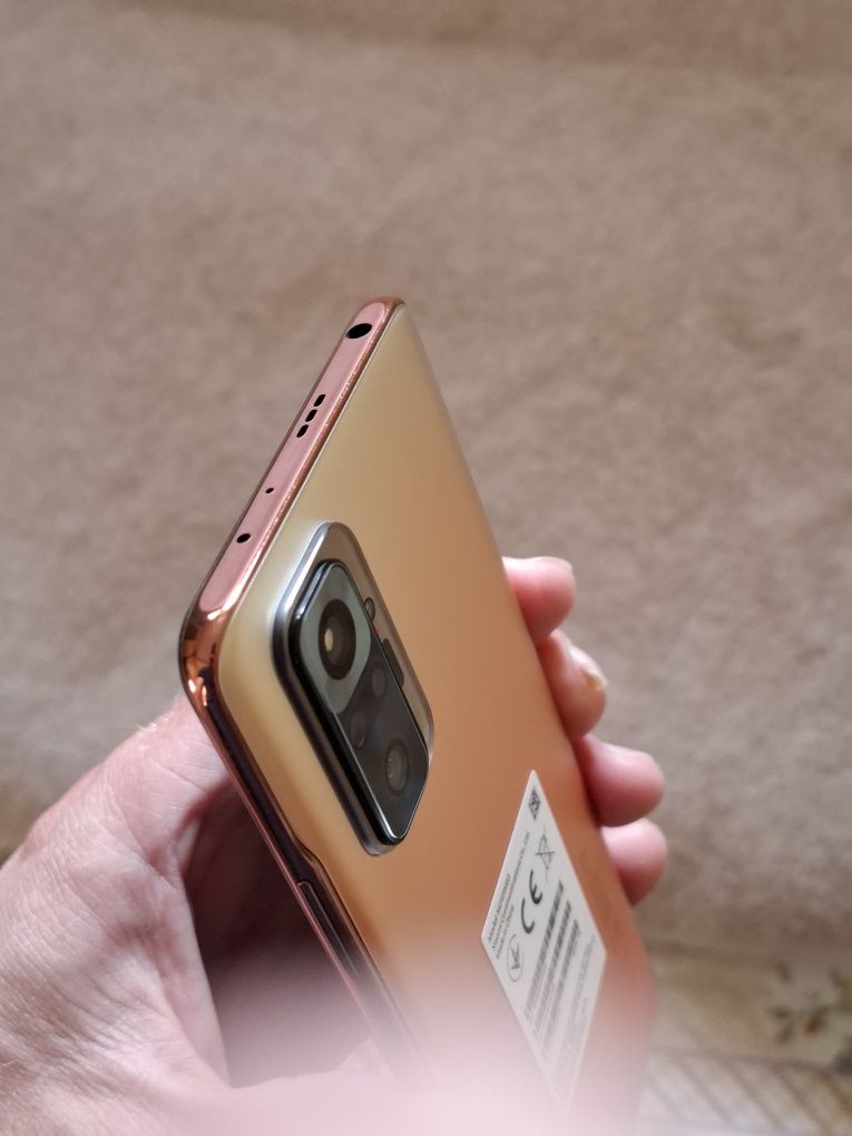 Продам Redmi nout 10 pro 4/64