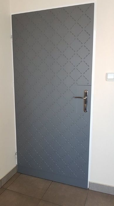 Panele 3D na drzwi wewnętrzne