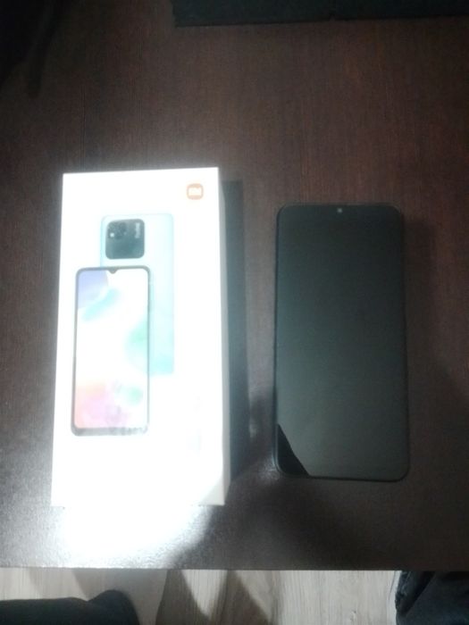 Redmi 10A 64gb z etui i pudełkiem
