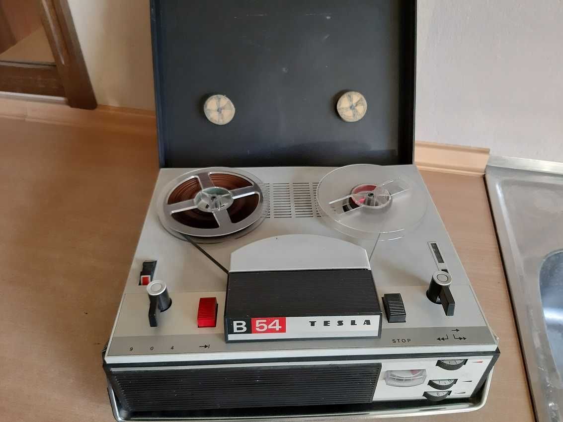Magnetofon Tesla B54 do naprawy